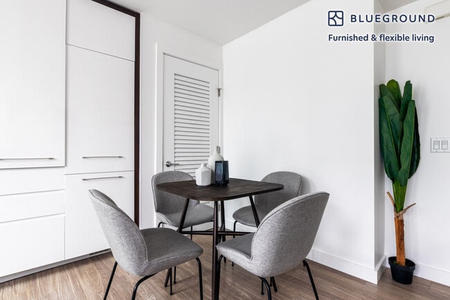 Photo - 39 Tehama St Unit FL9-ID250