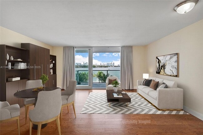 Photo - 1000 West Ave Unit 319