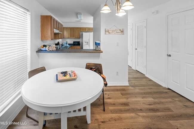 Photo - 259 Benachi Ave Unit B
