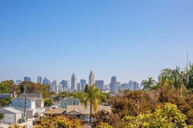 Building Photo - 324 D Ave