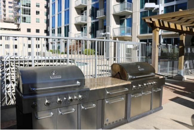 Photo - 215 W Martin Luther King Jr Blvd Unit SI ID1344187P