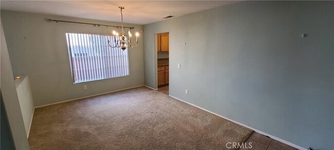 Photo - 2563 Gilbert Ave