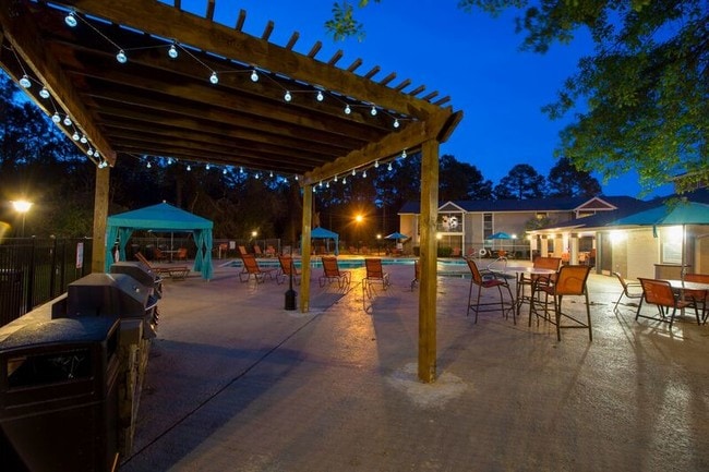 Grill Area - The Lory of  Panama City