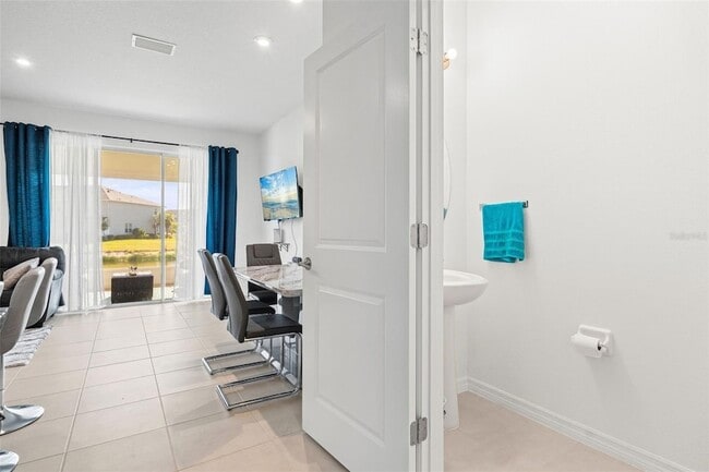 Photo - 5725 Haven Ter