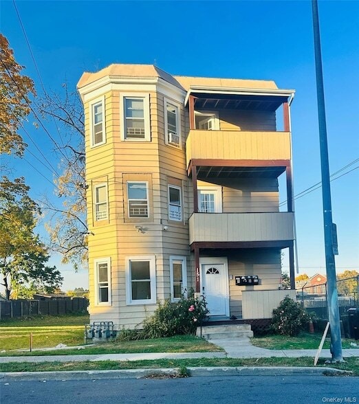 Building Photo - 151 Cannon St Unit 3