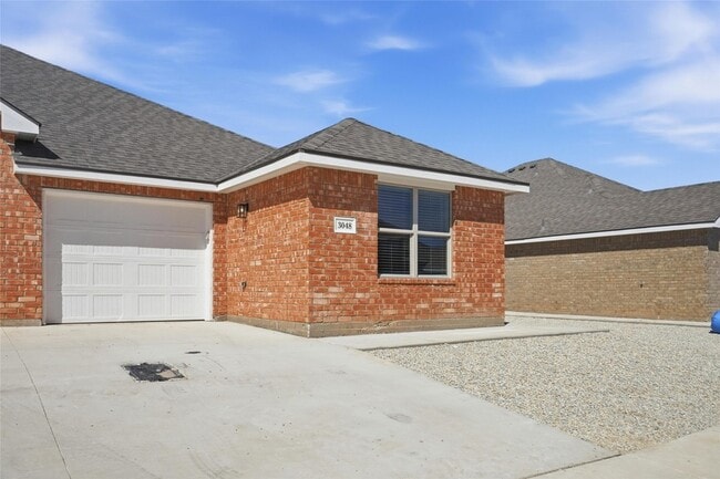 Photo - 2884 Glennster St