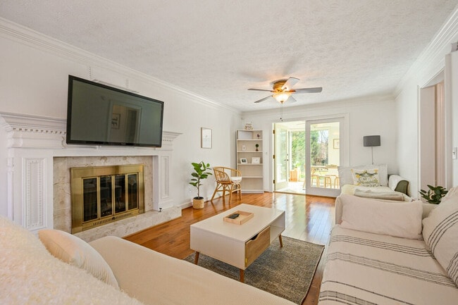 Photo - 1223 Settlebench Ln Unit ID1234825P