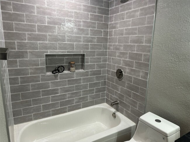 Photo - 4428 San Fernando Ln