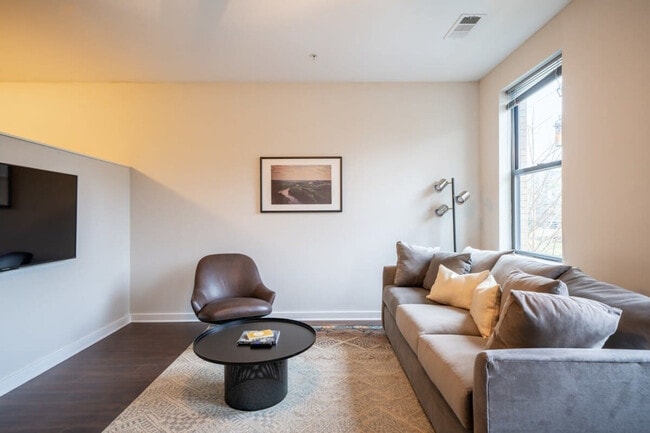 Photo - 1016 18th Ave S Unit ID1014378P