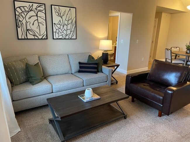 Building Photo - 740 Zumstein Ln Unit ID1257783P