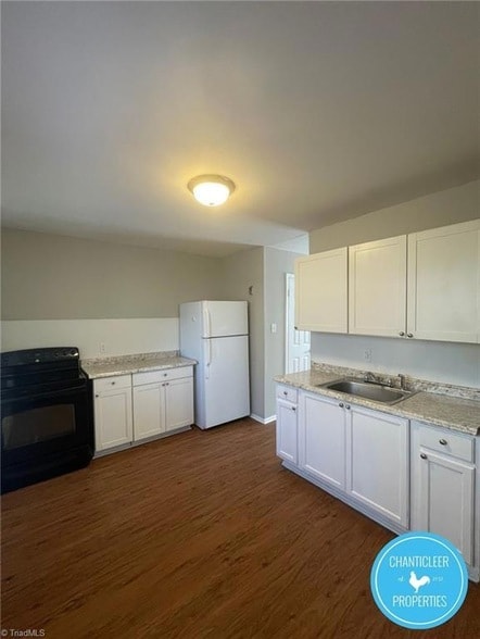 Building Photo - 210 Woodnell St Unit G