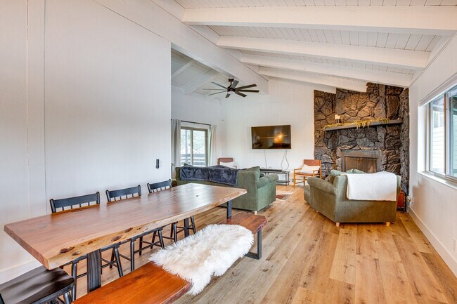 Photo - 574 Danube Dr Unit SI ID1385643P