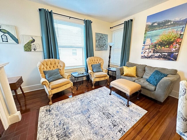 Photo - 205 SE 7th St Unit ID1359091P