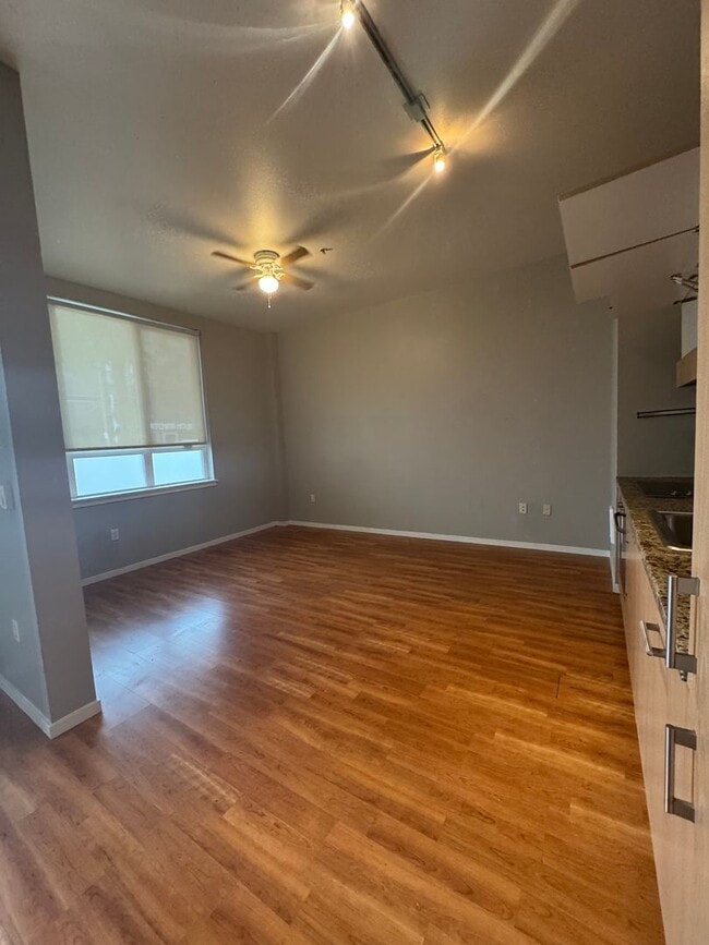 Photo - Hawthorne @ Ladd's - 1 & 2 Bedroom Apartment Homes