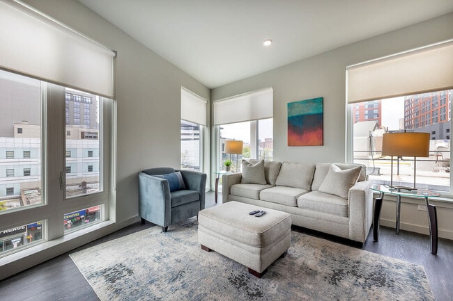 Building Photo - 51 S Broadway Unit FL5-ID1226758P