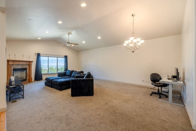Photo - 210 Edgewood Cir Unit SI ID1607878P