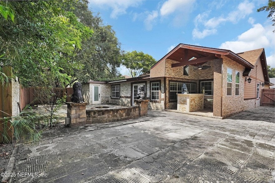 Photo - 8786 Spring Harvest Ln E