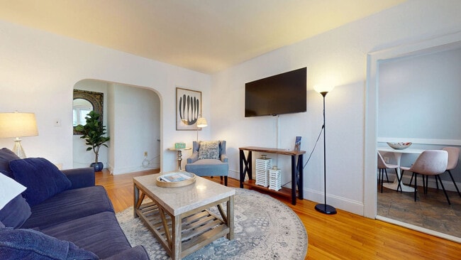 Photo - 90 Kilsyth Rd Unit GO FL1-ID1238048P