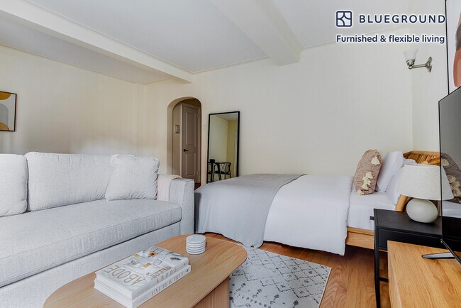 Photo - 95 Christopher St Unit FL3-ID1680