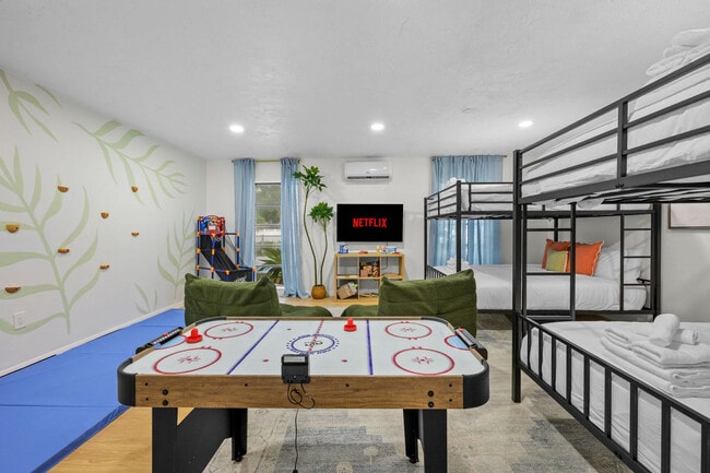 Photo - 13478 98th Ave Unit ID1252917P