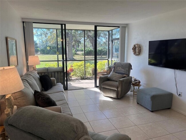 Photo - 612 Bird Bay Dr S Unit 112