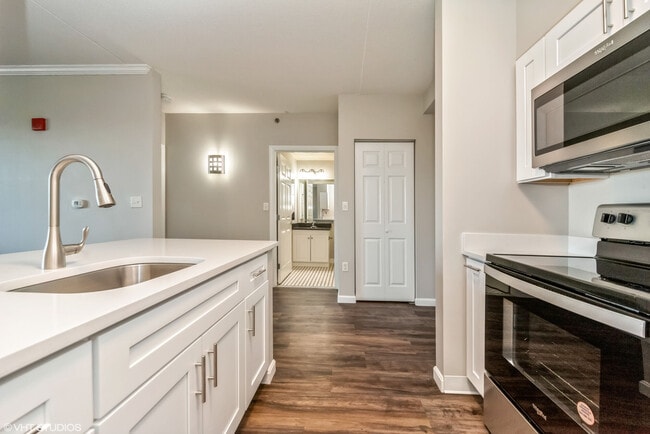 Photo - Cloverleaf Apartments