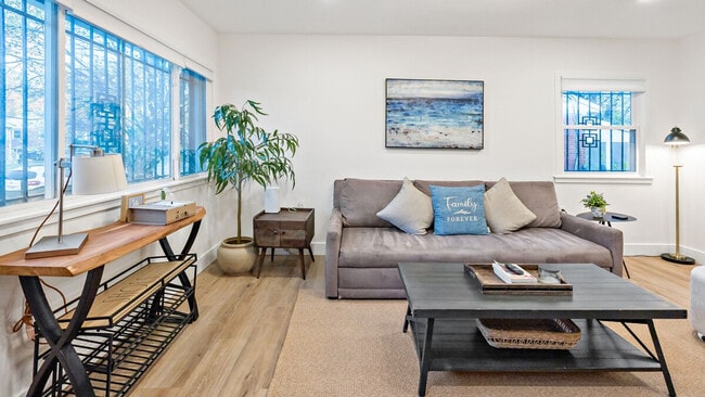 Photo - 135 69th St Unit SI ID1395376P