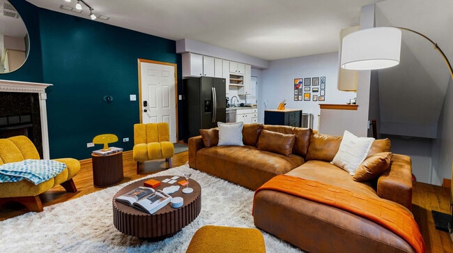 Photo - 1418 N Talman Ave Unit ID1026698P