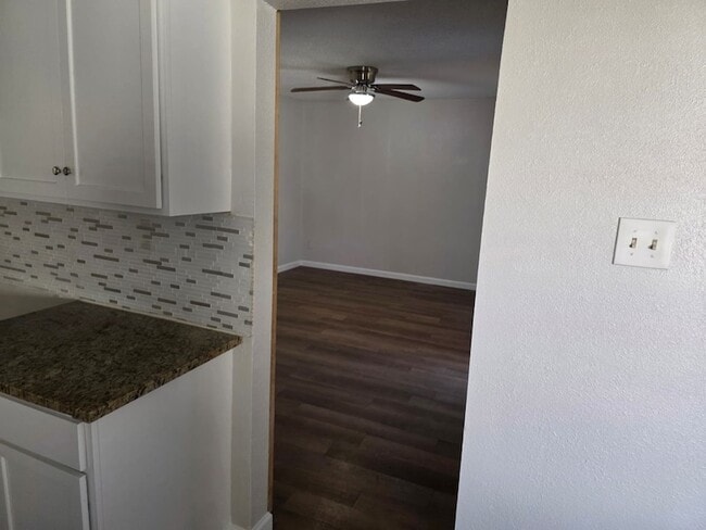 Photo - 2417 Coulee St