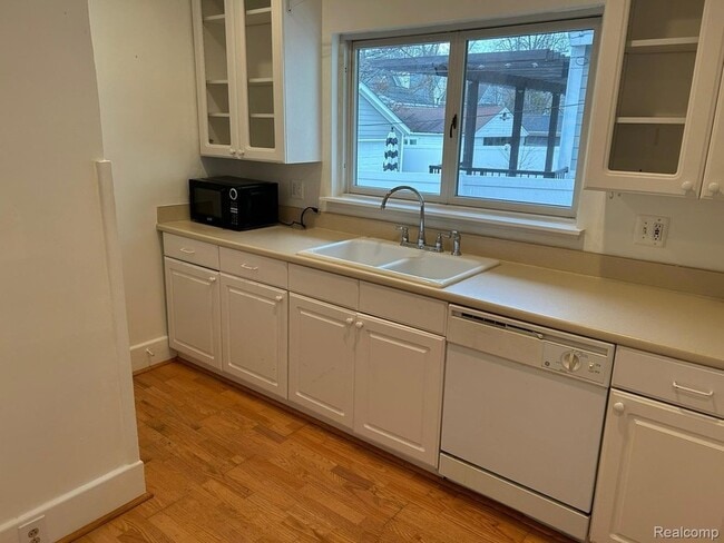 Photo - 1424 Smith Ave