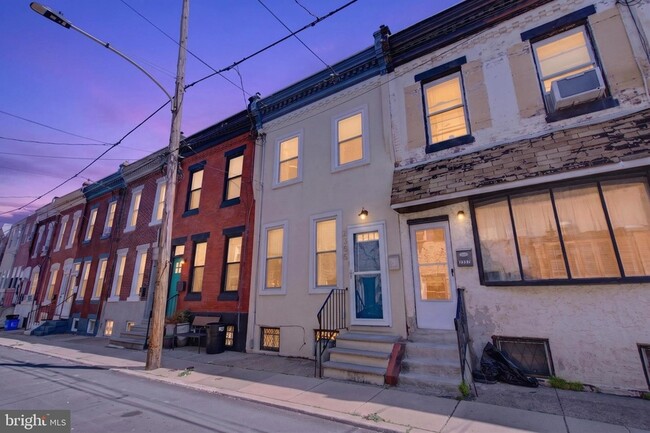 Photo - 2355 E Harold St