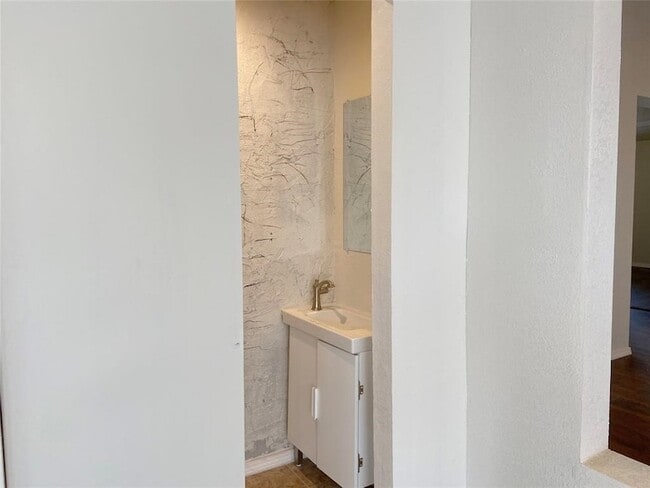 Photo - 12115 Segrest Dr