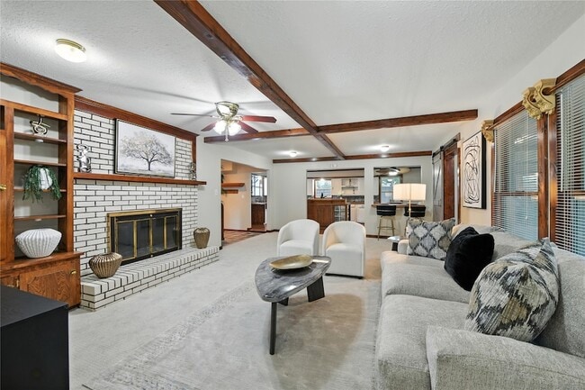 Photo - 1323 Dublin St