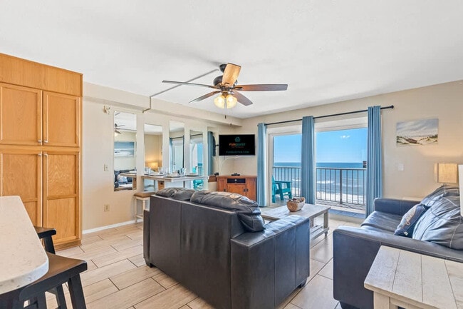 Photo - 8743 Thomas Dr Unit SI FL10-ID1355042P