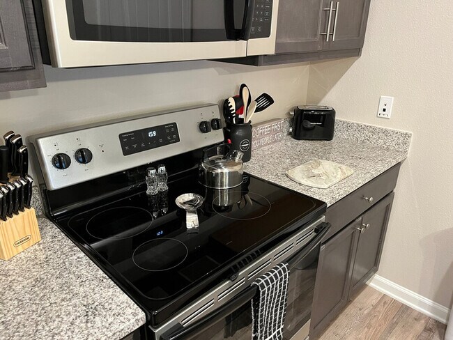 Photo - 1579 Millspring Dr Unit ID1344144P