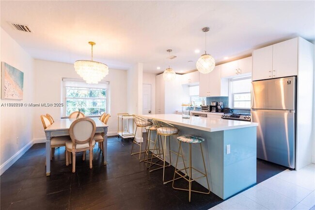 Photo - 426 NE 26th St Unit 1