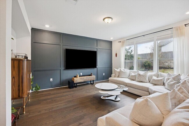 Photo - 7916 Crystalbrook W