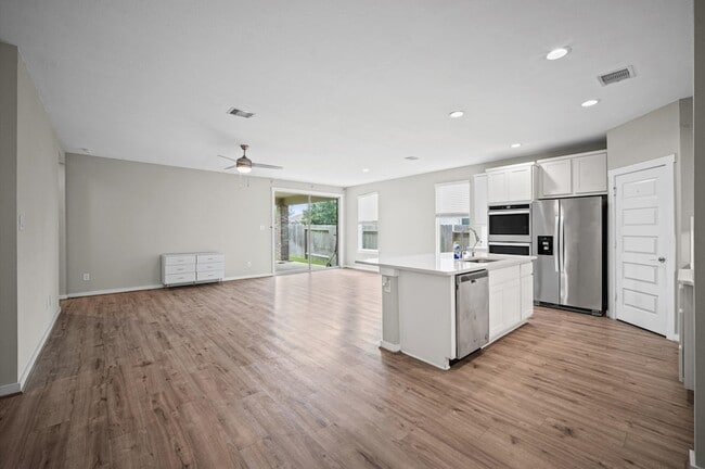 Photo - 3042 Schultz Manor Ln