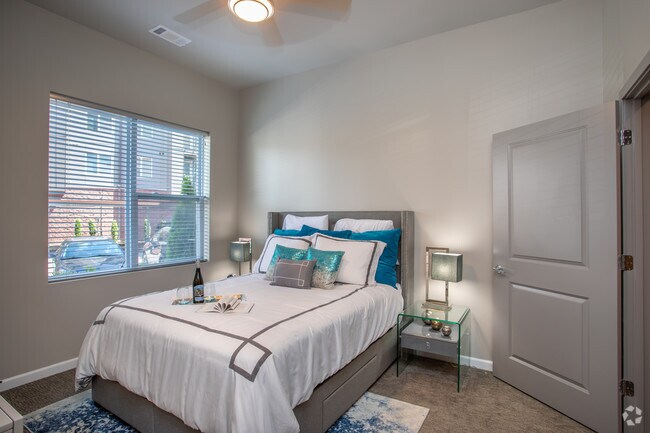 1BR, 1BA - 657 SF Model - The Villages of Twin Oaks