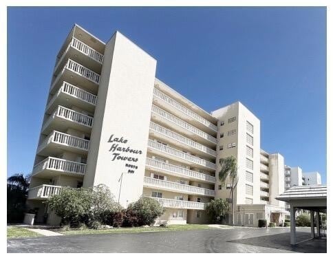 Photo - 501 Lake Shore Dr Unit 5th Fl