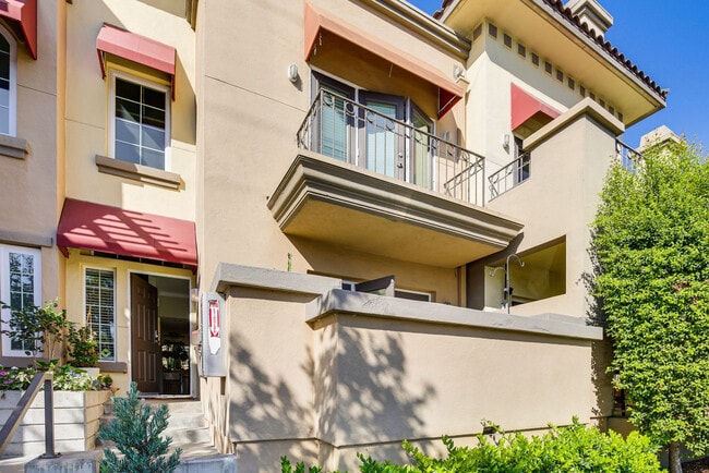 Photo - 1284 University Ave Unit SI FL1-ID1546265P
