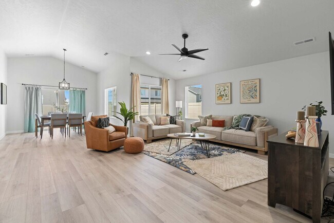 Photo - 4289 N Glassford Ave Unit ID1250678P