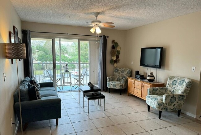 Photo - 1680 Sunny Brook Ln Unit 211