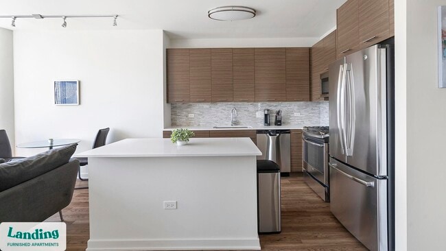 Photo - 347 W Chestnut St Unit 1313.1404622