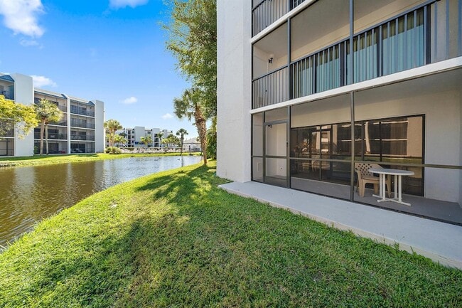 Photo - 1605 S US Hwy 1 Unit D106