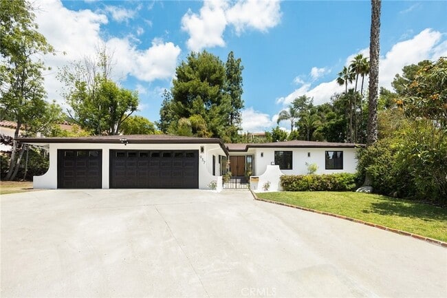 Photo - 937 Misty Isle Dr
