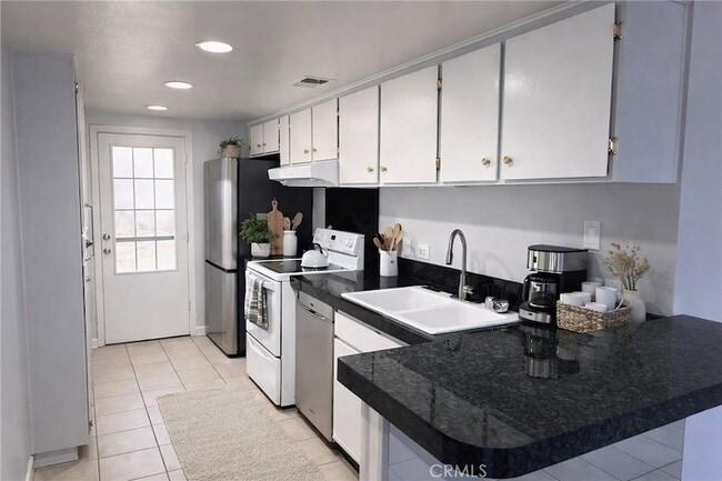 Photo - 74443 Driftwood Dr Unit 3