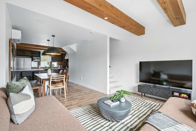 Photo - 925 NE 23rd Ave Unit ID1309841P