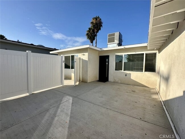 Photo - 8226 Webb Ave