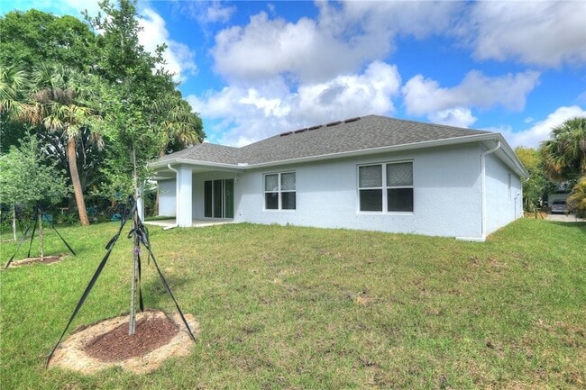 Photo - 426 Lanfair Ave
